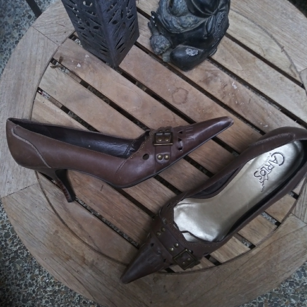 Carlos Shoes